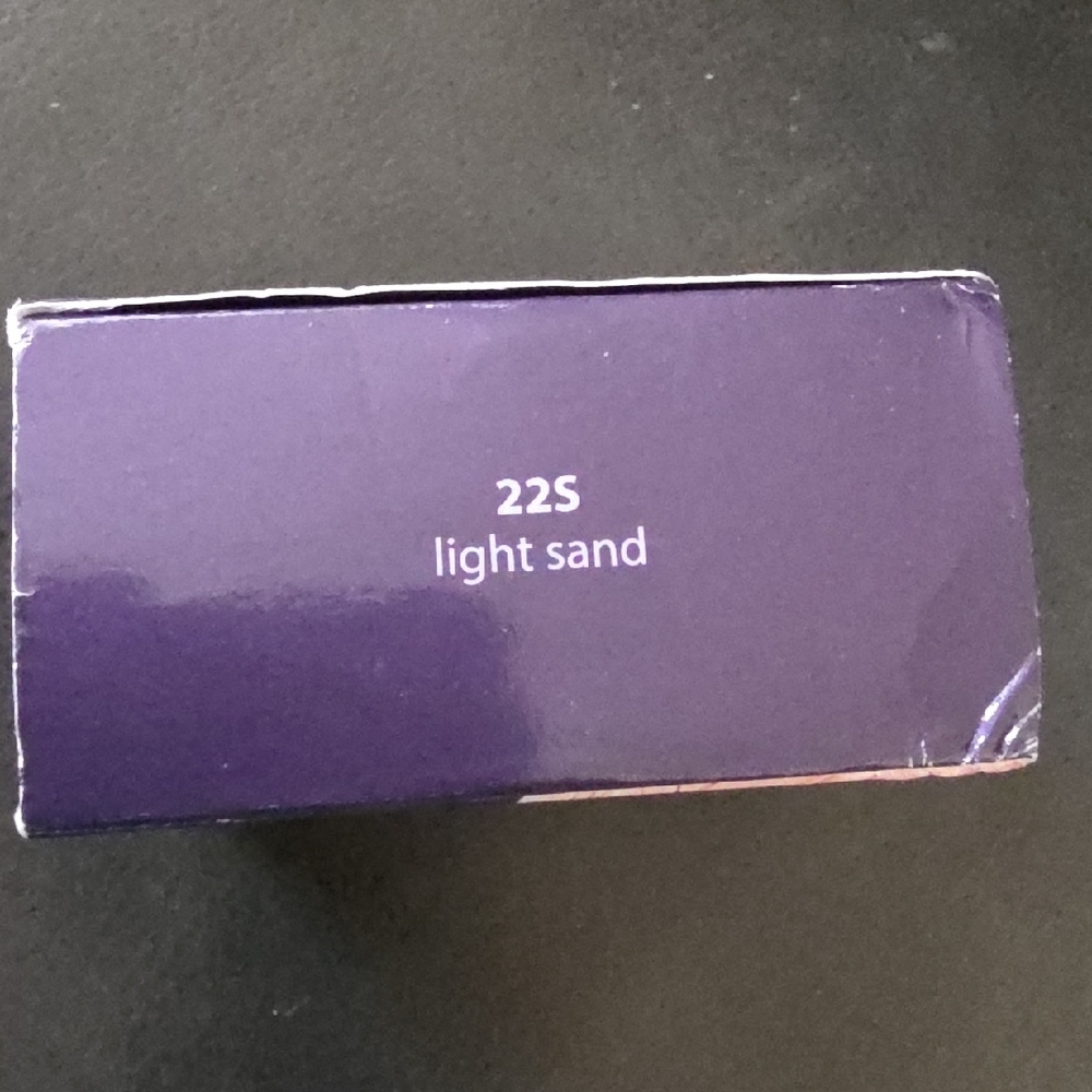 Tarte Loose Foundation Powder - 22S Light Sand - Picture 4 of 4